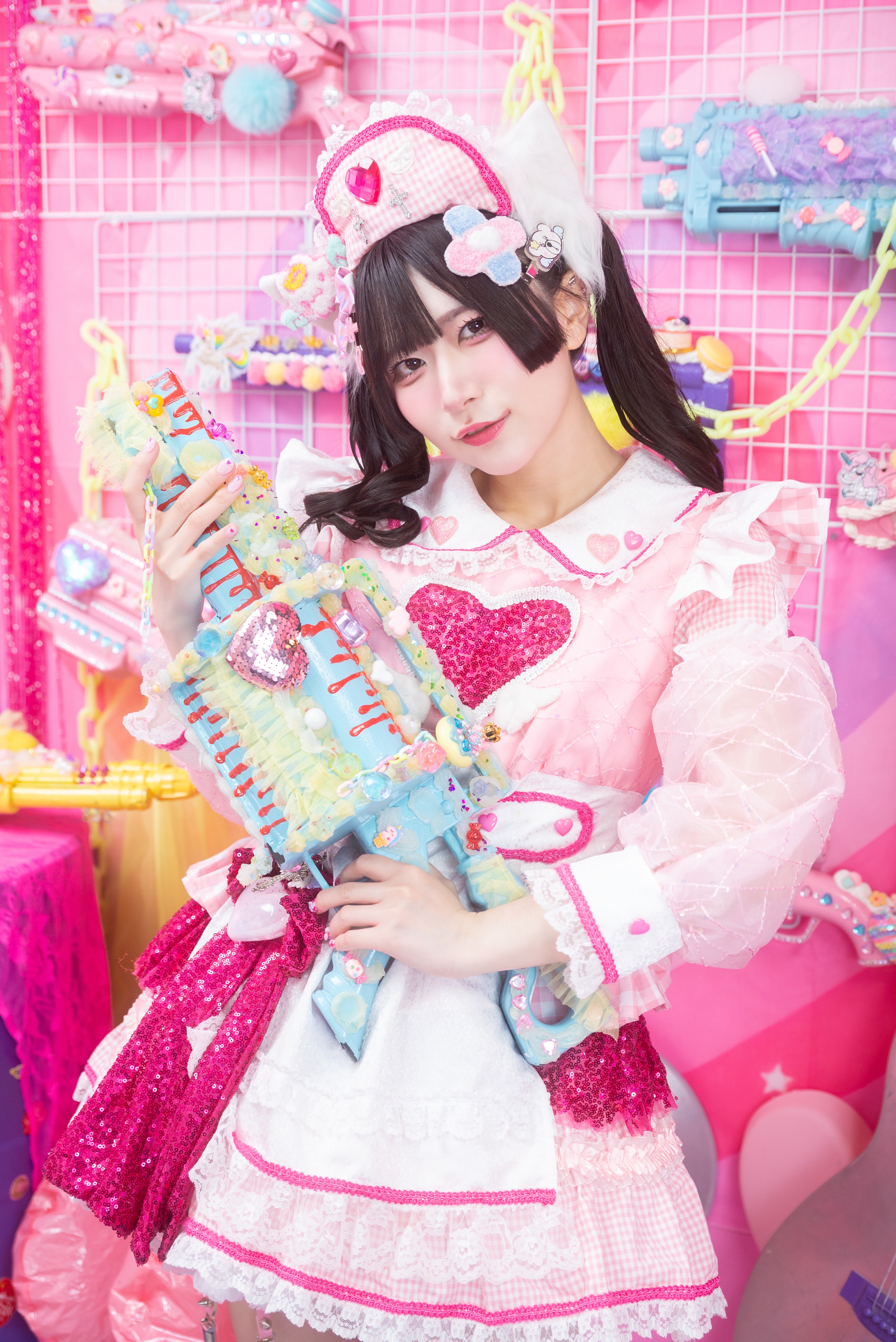 小鳥遊める アーティスト写真